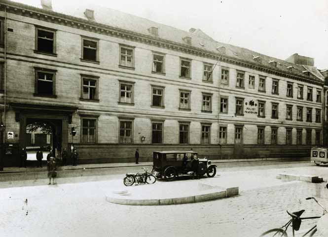Polizeipr&auml;sidium M&uuml;hlenstra&szlig;e
